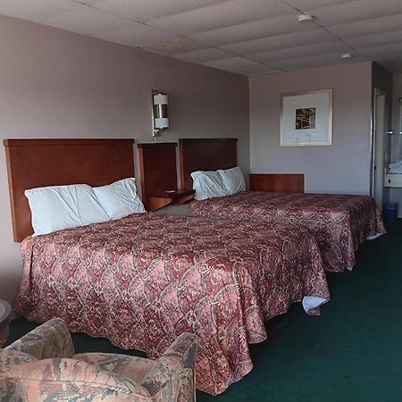 Oyo Sheldon'S Motel And Restaurant Keysville Εξωτερικό φωτογραφία